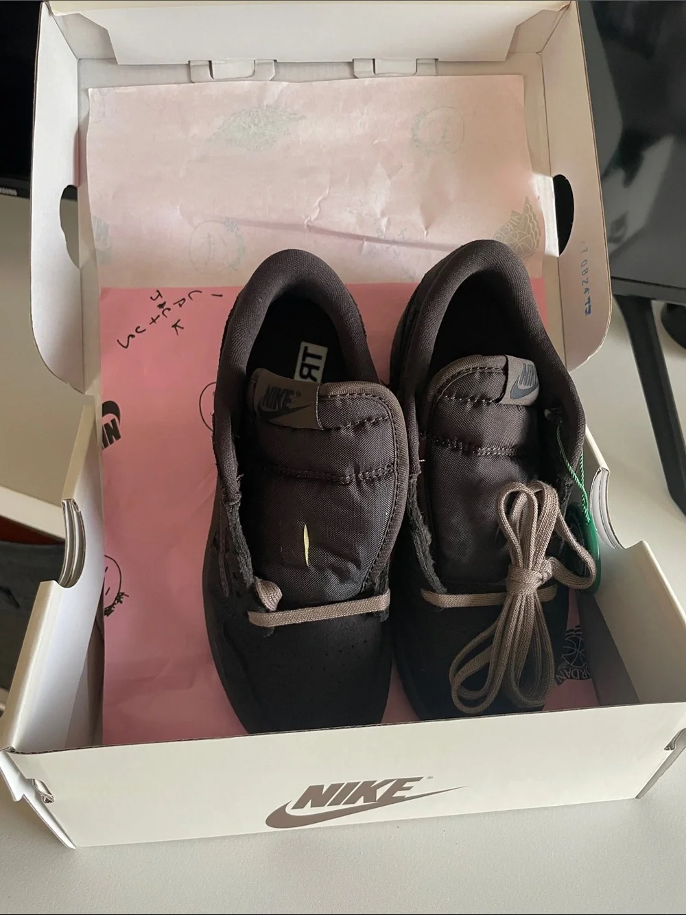 Nike Travis Scott Velvet Brown Sz12C Jordan 1 Low Sneakers - *Price Firm*